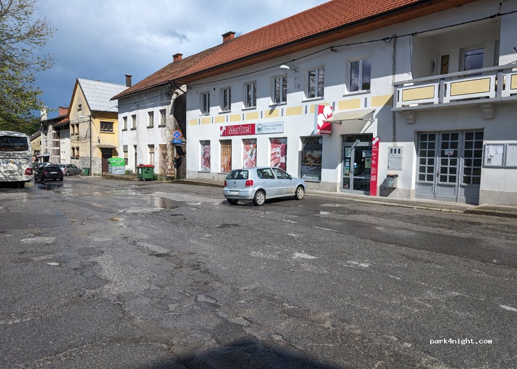 (5274) Črni vrh nad Idrijo - 84 Črni Vrh — foto