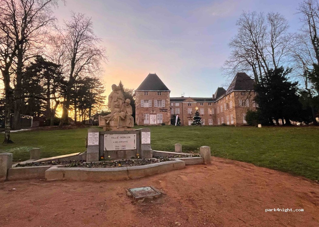 (69910) Villié-Morgon - Rue du Château de Fontcrenne — foto 5