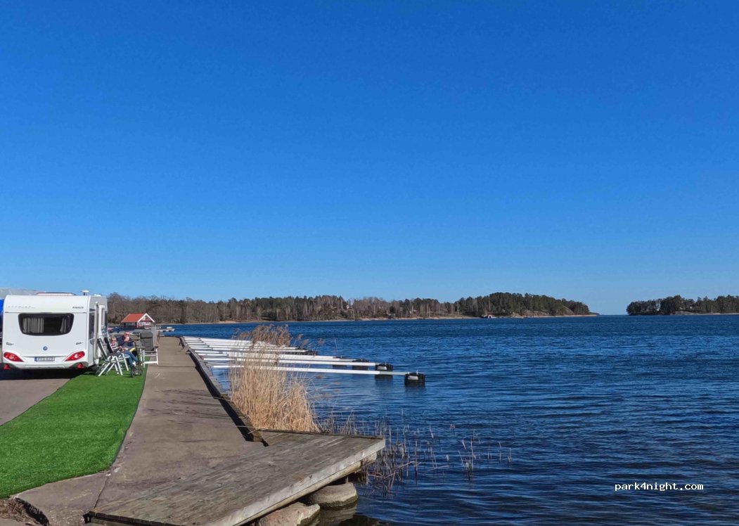 Loftahammars Varv & Marina Ställplats — foto 2