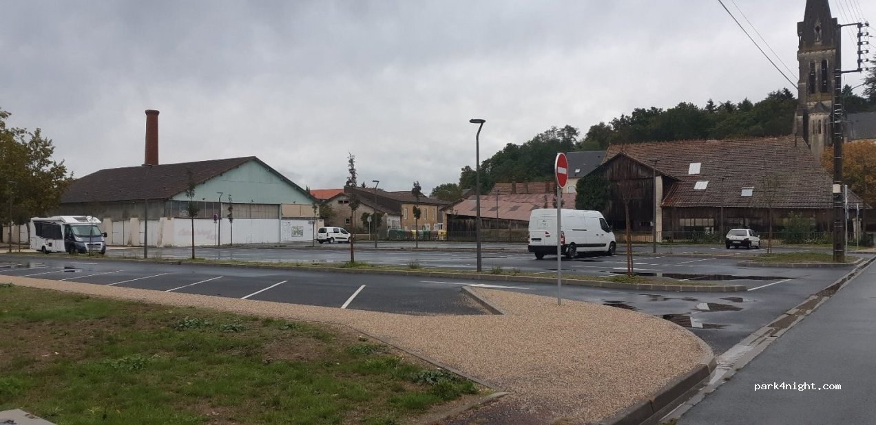 (24400) Mussidan - 10 Rue Henri Mozé — foto 3