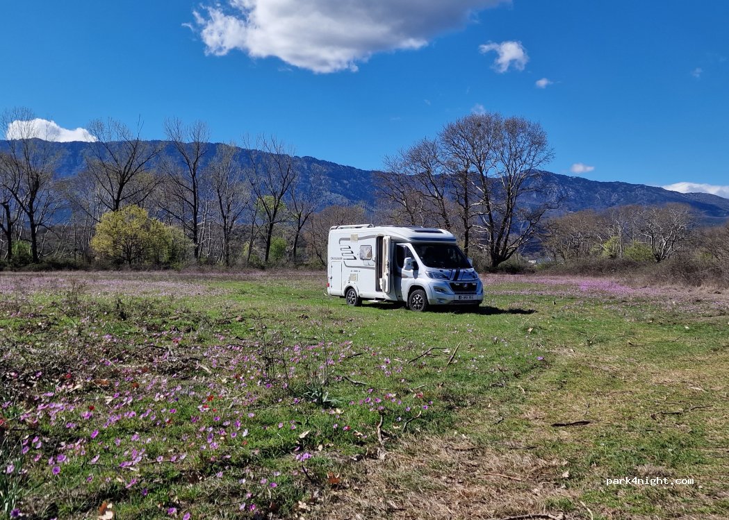 (421 00) Trikala - — foto 5