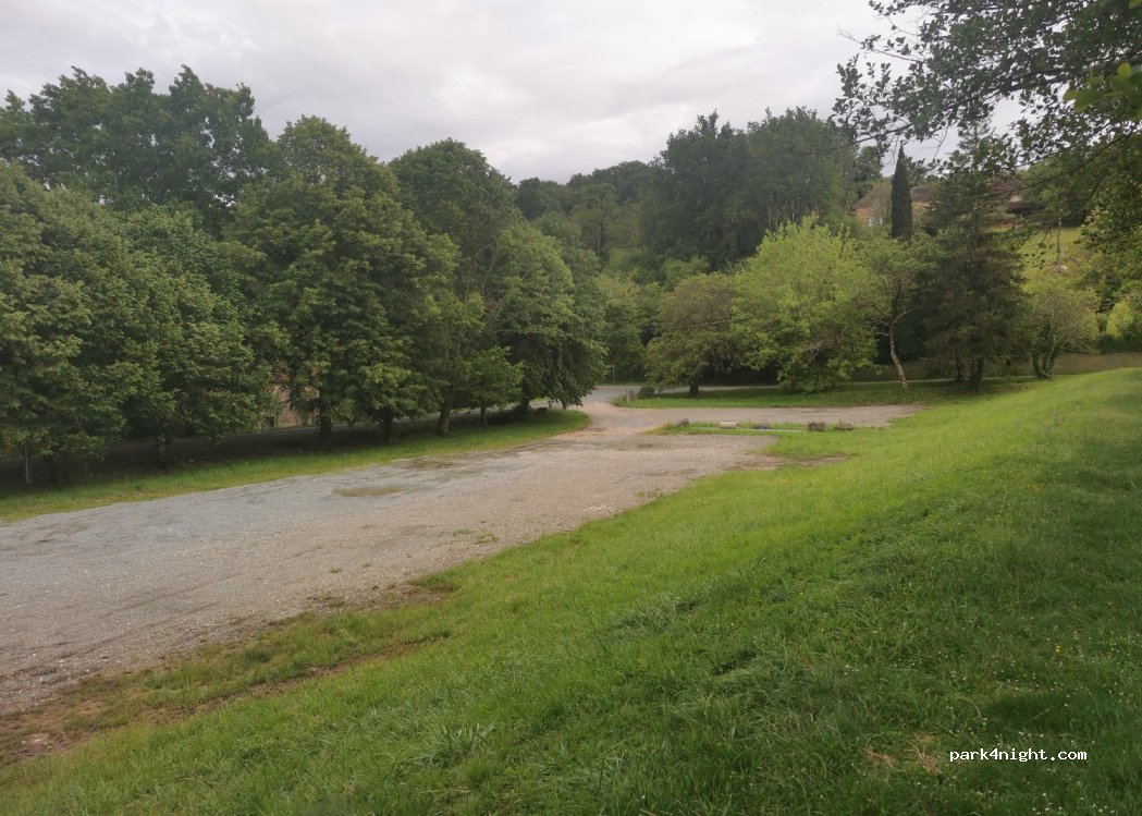 (24550) Thenon - 568 Route du Paradel — foto 2