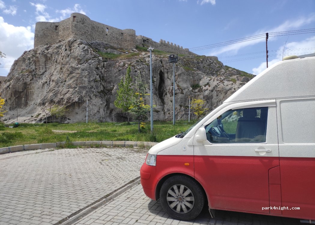 (65140) Van Merkez - Eski Erzurum Yolu Caddesi — foto