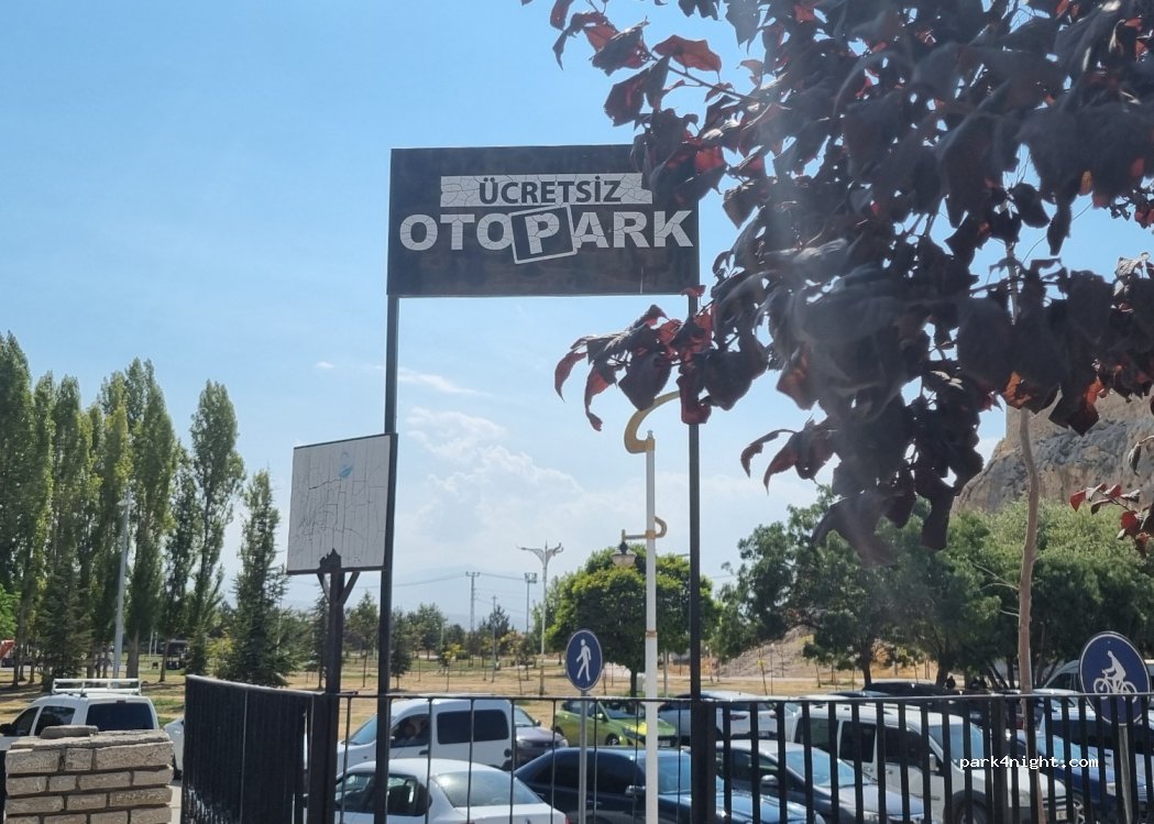 (65140) Van Merkez - Eski Erzurum Yolu Caddesi — foto 2
