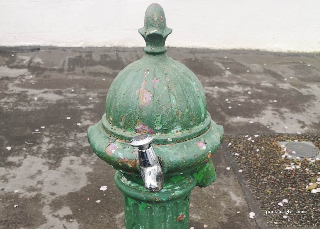 (F26 X5N3) Ballycastle - Main Street — foto 3