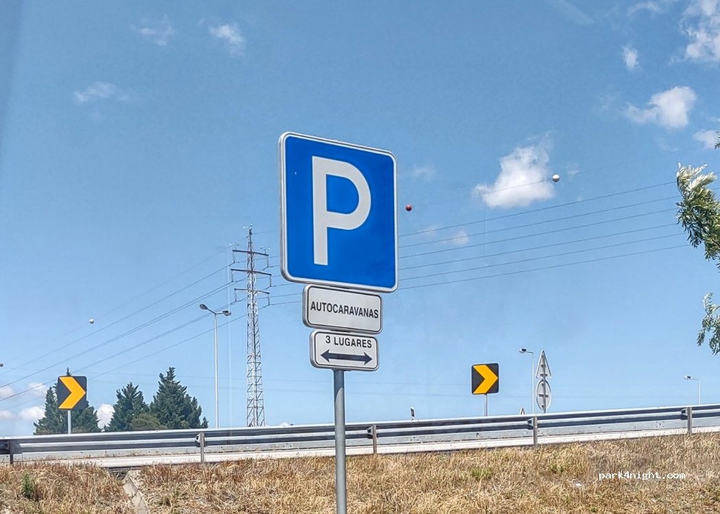 (4935-208) Viana do Castelo - 100 Rua Arriscado de Queirós — foto 3