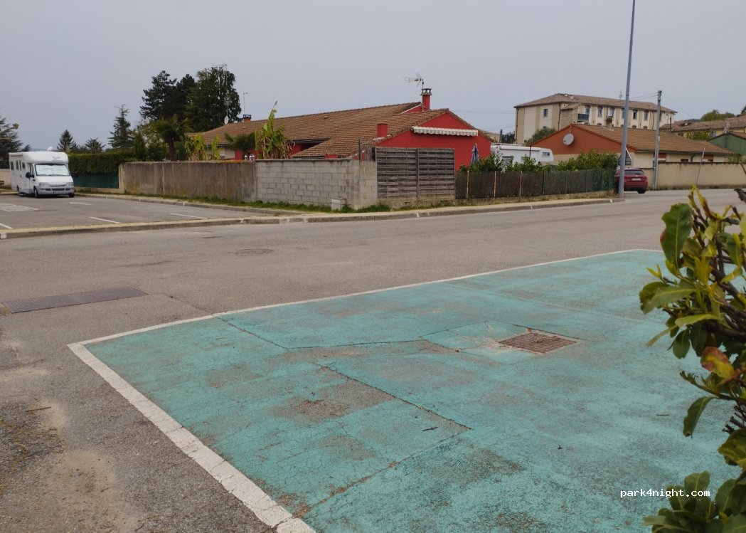 (26260) Saint-Donat-sur-l'Herbasse - D574 — foto 2