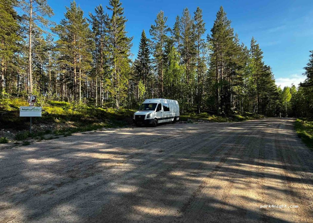 (829 62) Ånget - Unnamed Road — foto