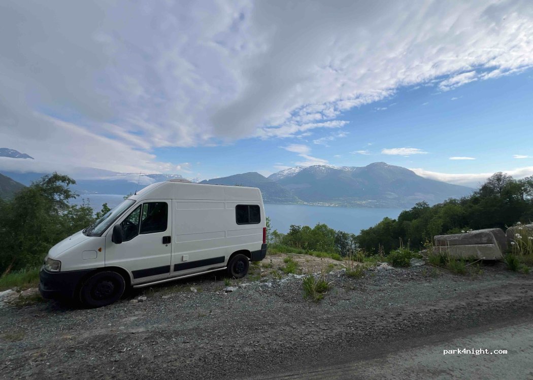 (5734) Vallavik - 1680 Tjoflotvegen — foto 2