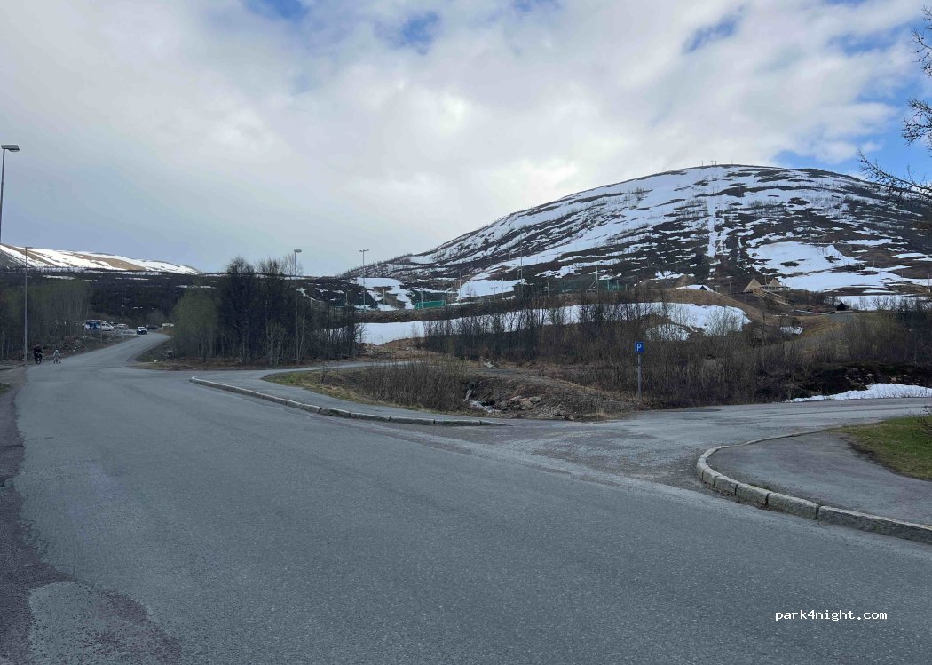 (9022) Krokelvdalen - 69 Jadevegen — foto