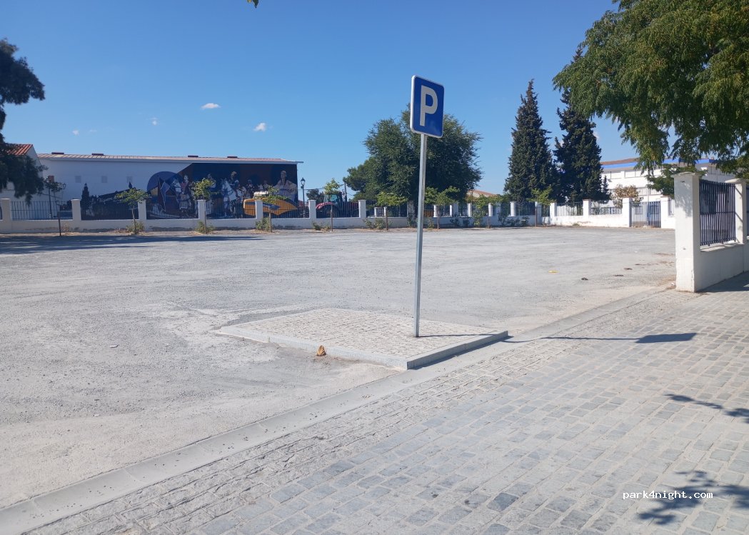 (14270) Hinojosa del Duque - 33 Calle Romero Bolloqui — foto