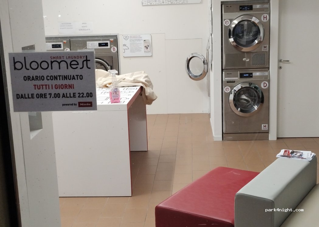 (31056) Roncade - 2 Piazza I Maggio — foto