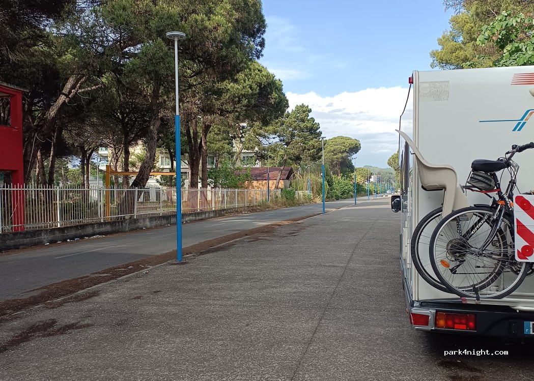 () Golem - Unnamed Road — foto 2