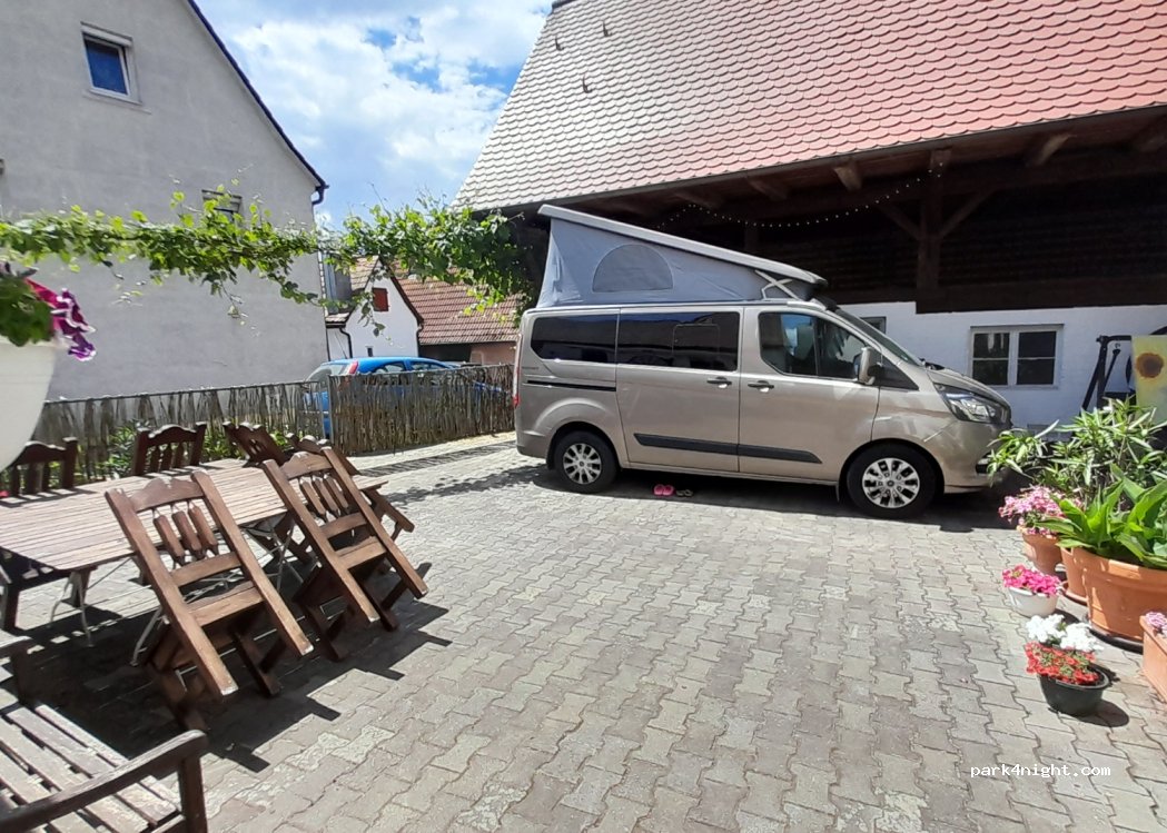 Landhof Läufer — foto 2