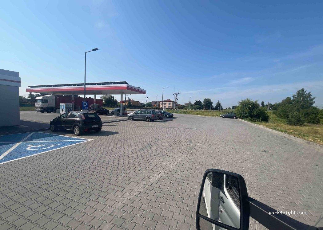 (44-245) Żory - 334 Wodzisławska — foto