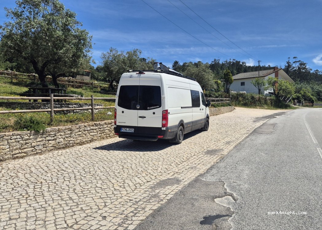 (2480) Porto de Mós - 47 Rua da Sormaria — foto