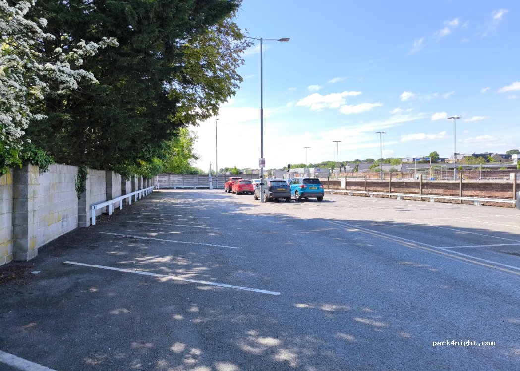 (SP2 7RS) Salisbury - Railway station — foto 3