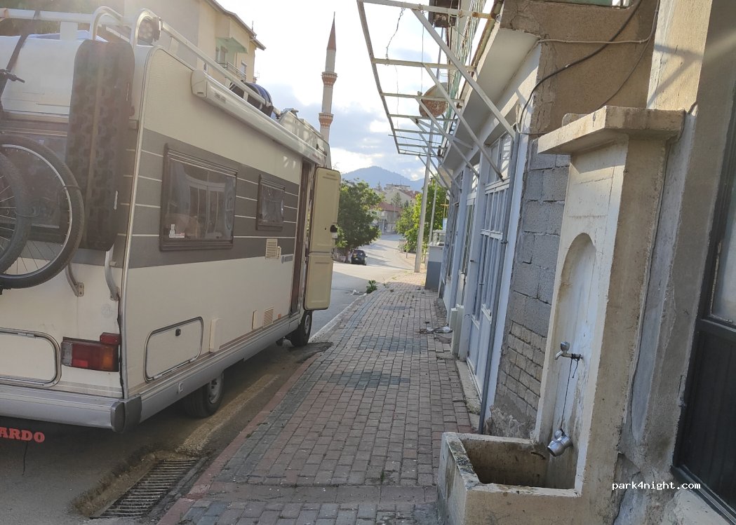 (42480) Derebucak - 18 Saffet Sert Caddesi — foto 2