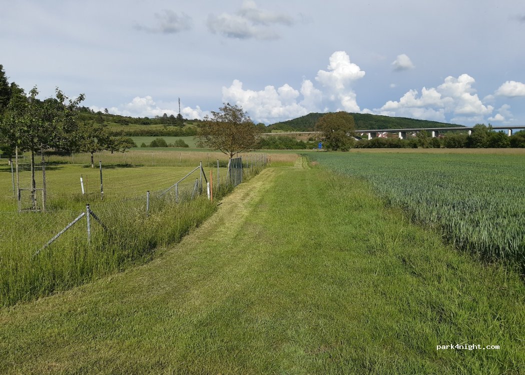 (98631) Grabfeld - 78 Queienfelder Straße — foto 3