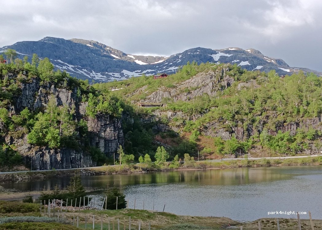 (4200) Sauda - 2 Primær Fylkesveg 520 — foto
