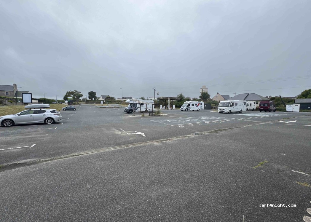 (29680) Roscoff - 1 Kerguennec — foto 2