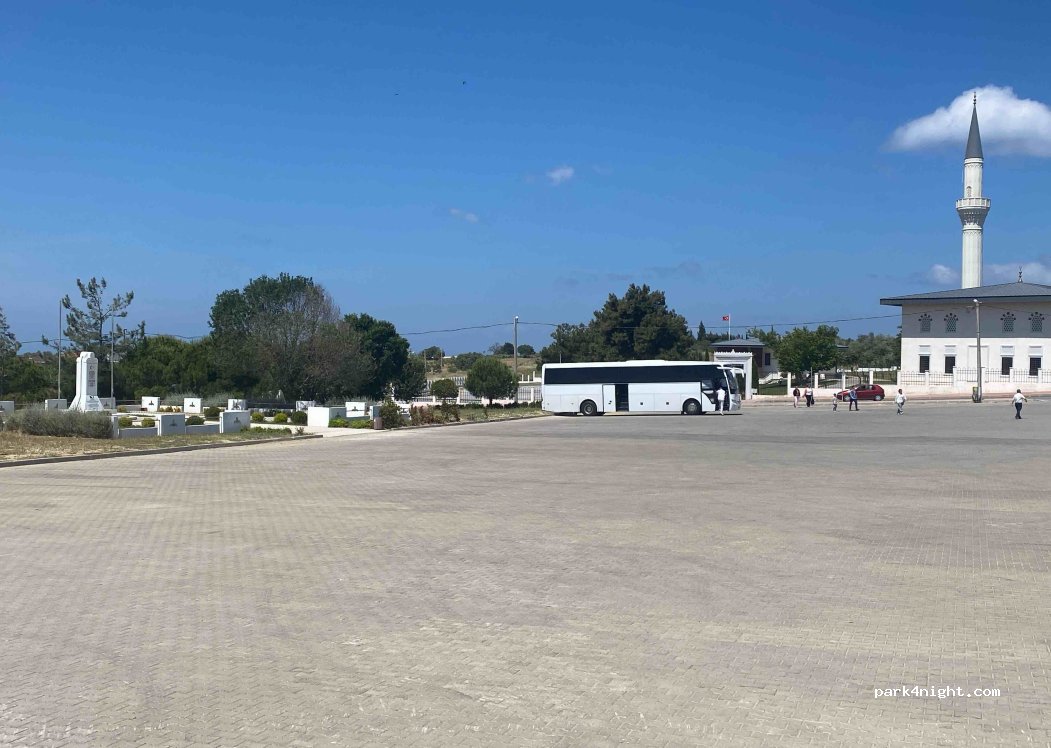 (17902) Alçıtepe - Unnamed Road — foto