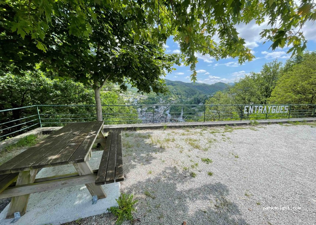(12140) Entraygues-sur-Truyère - 326 Camp de Lafont — foto