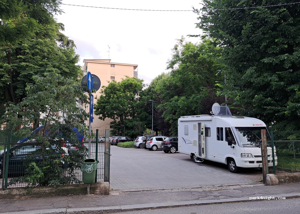 (27058) Voghera - Via Ugo Foscolo — foto 4