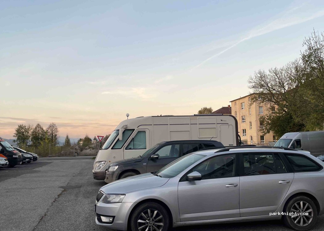 (960 01) Zvolen - 3366 Nádvorná — foto 3