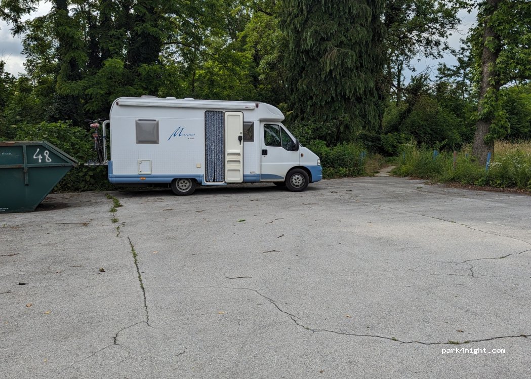 (43293) Grubišno Polje - 2 Zdenački gaj — foto
