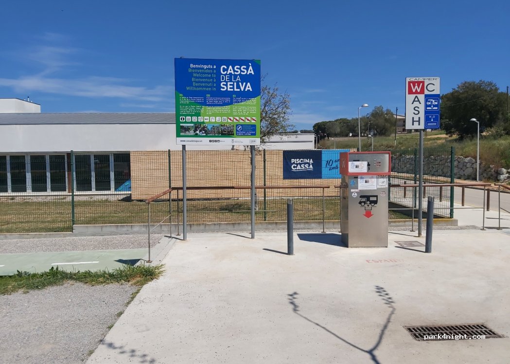 (17244) Cassà de la Selva - 122 Passeig del Ferrocarril — foto 3