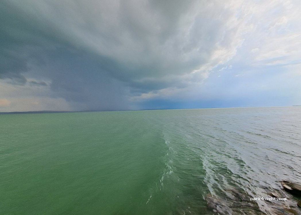 (8243) Balatonakali - 37 Révész út — foto
