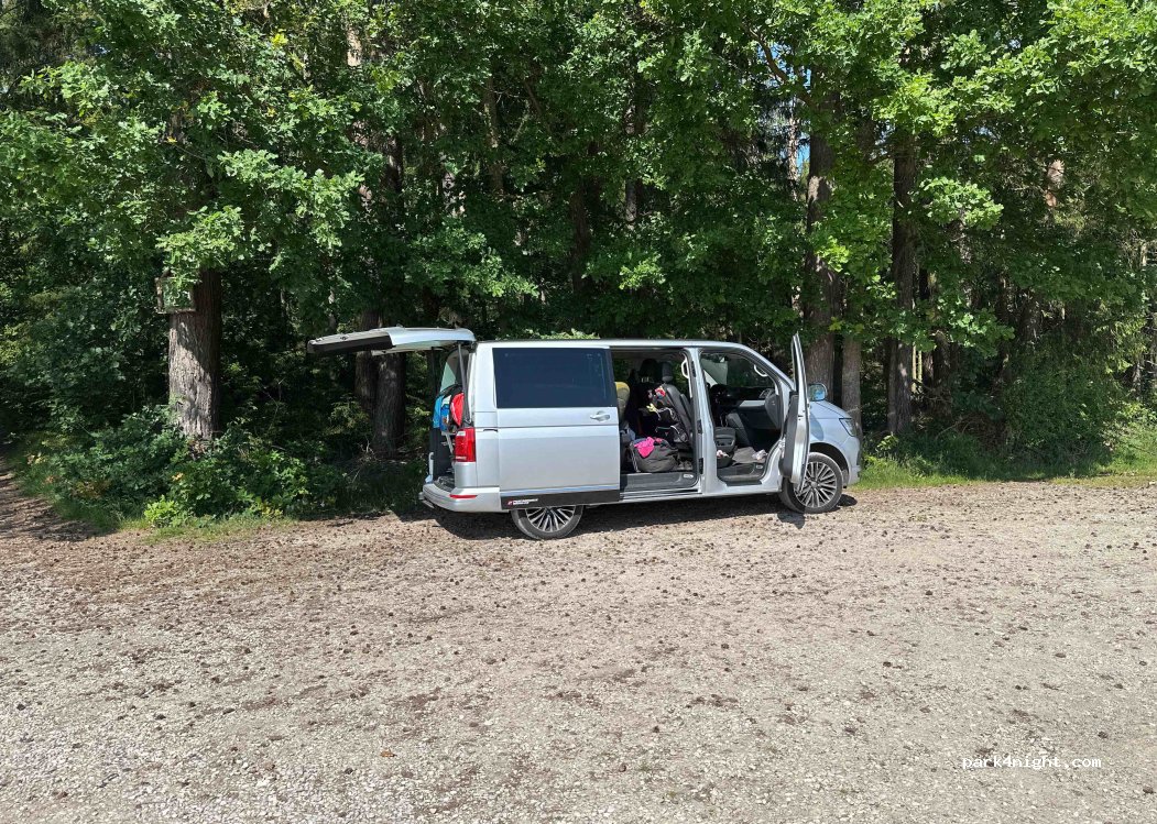 (84089) Aiglsbach - Unnamed Road — foto