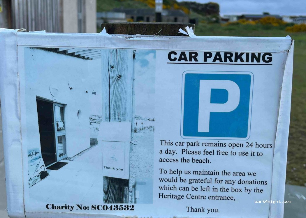 (IV31 6SP) Lossiemouth - Unnamed Road — foto