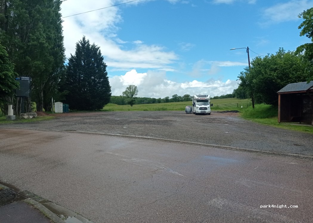 (58160) Chevenon - 25 Allée des Tilleuls — foto