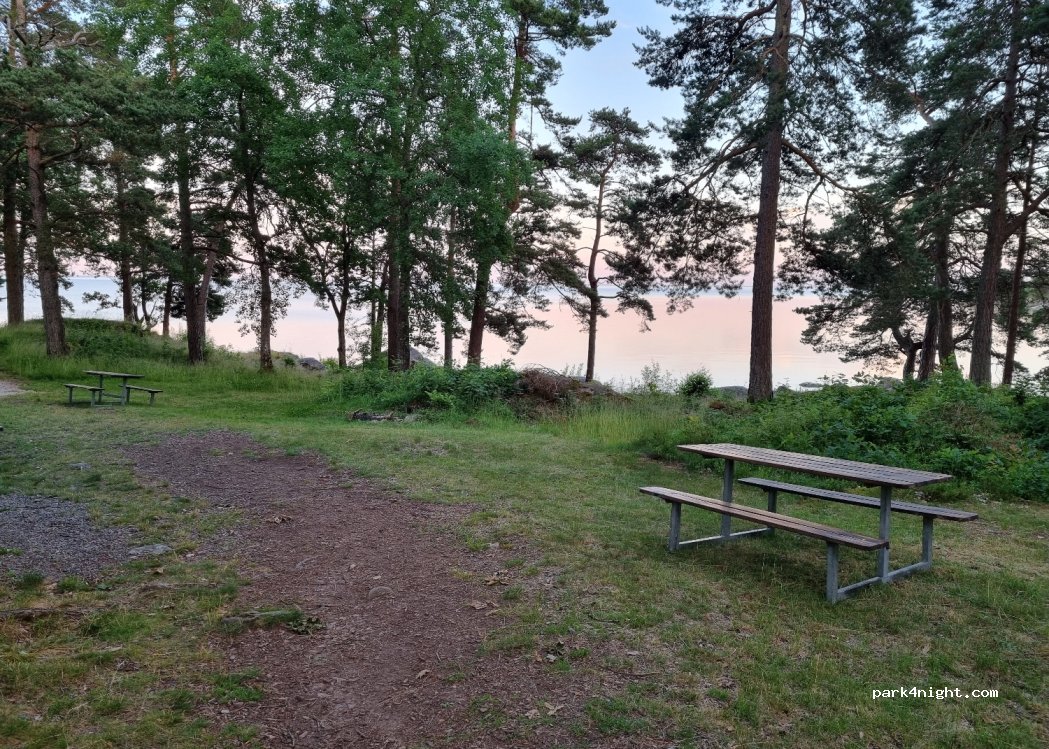 (464 66) Mellerud - Unnamed Road — foto 4