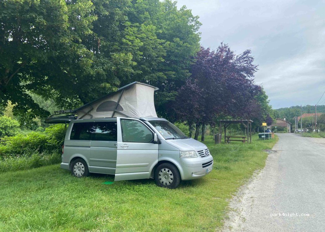(12700) Capdenac-Gare - 1 Lieu dit Lasfargues — foto