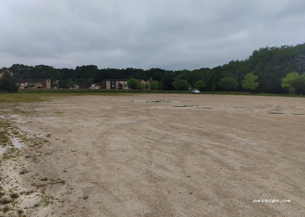 (45770) Saran - 660 Rue du Bourg — foto