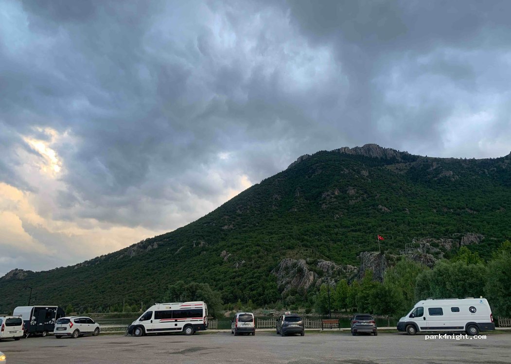 (42360) Seydişehir - Kuğulu Park Caddesi — foto 2