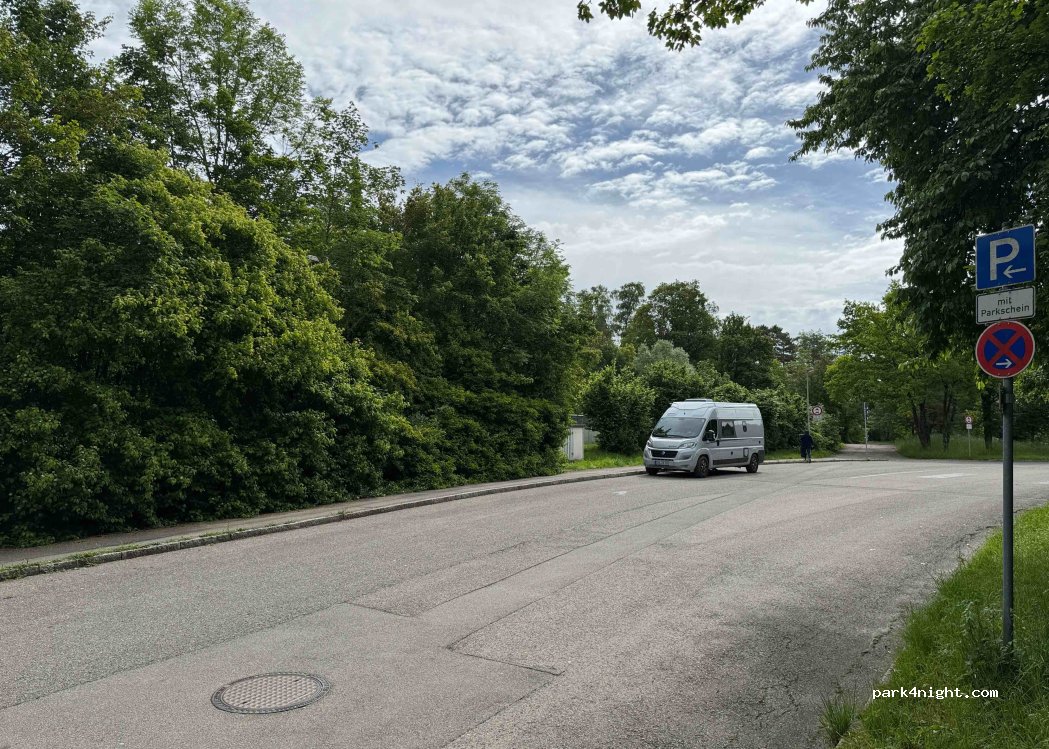 (72076) Tübingen - 128 Schnarrenbergstraße — foto 3