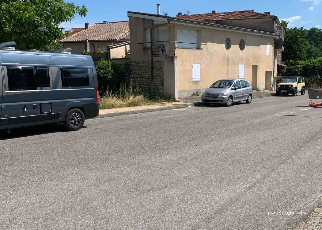 (26600) La Roche-de-Glun - 4 Rue de la Traille — foto 2
