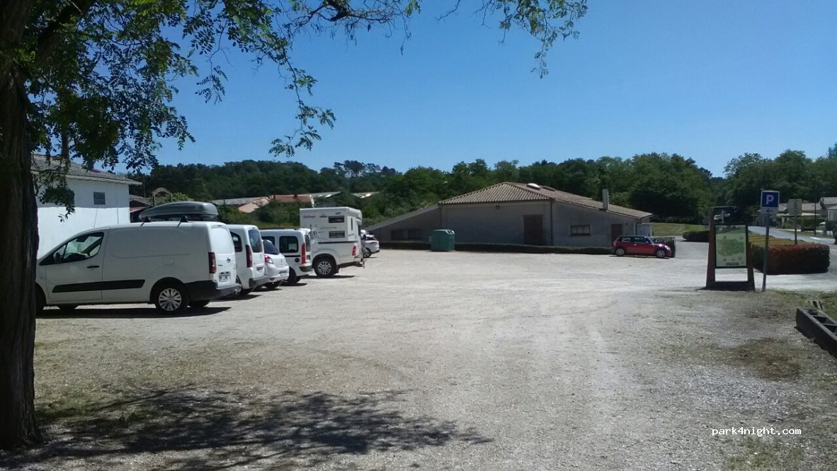 (16360) Chantillac - Les Marthes — foto