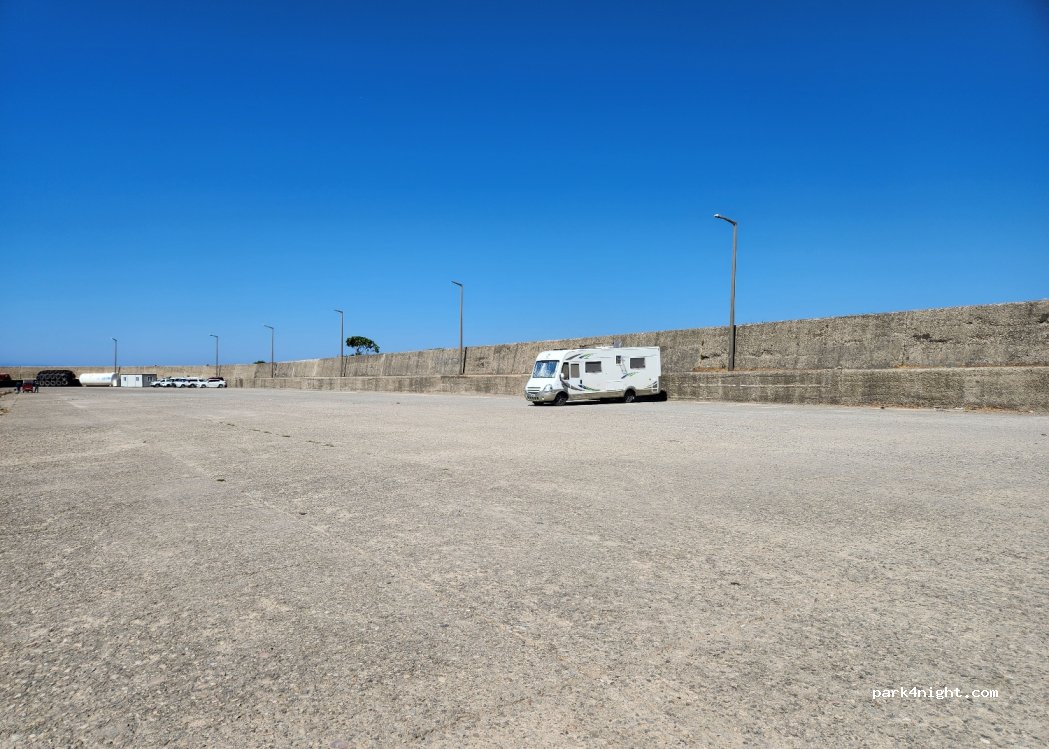 (37602) İlyasbey - Unnamed Road — foto 3