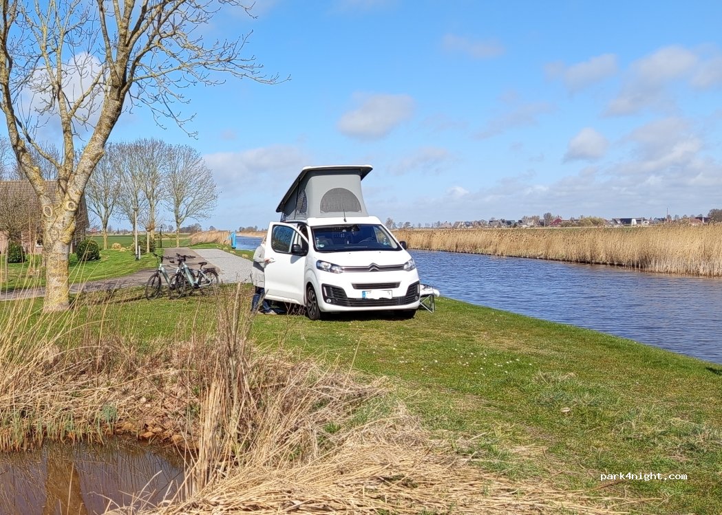 De kleine camperplaats Molkwerum — foto 4