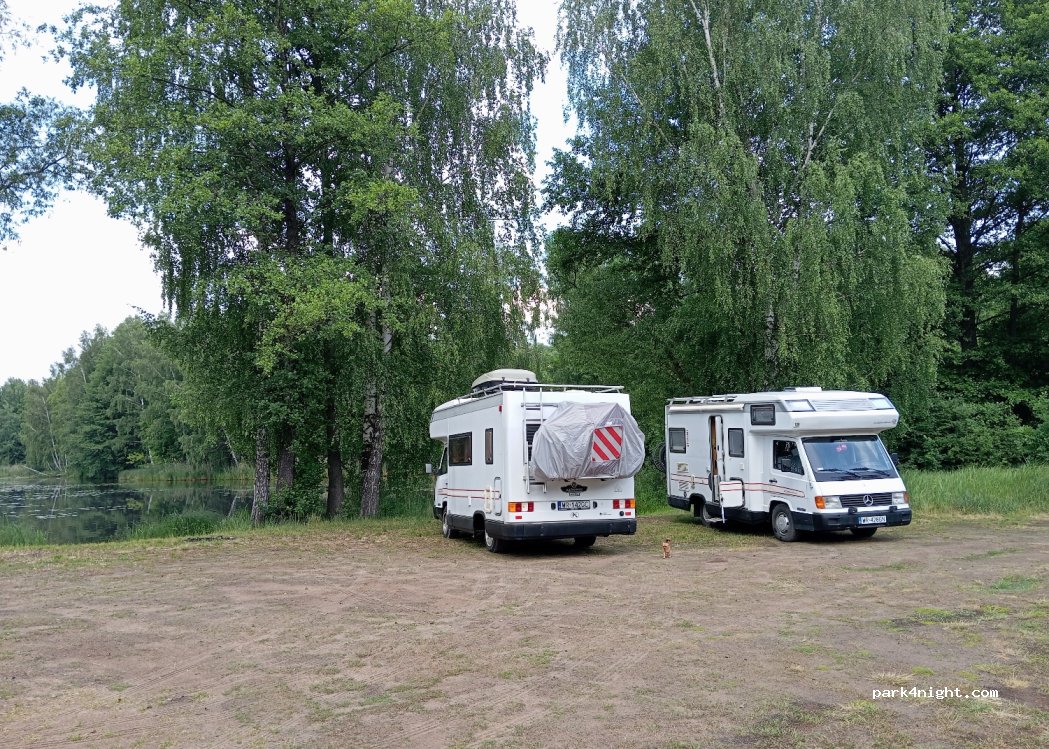 (26-242) Maleniec - — foto