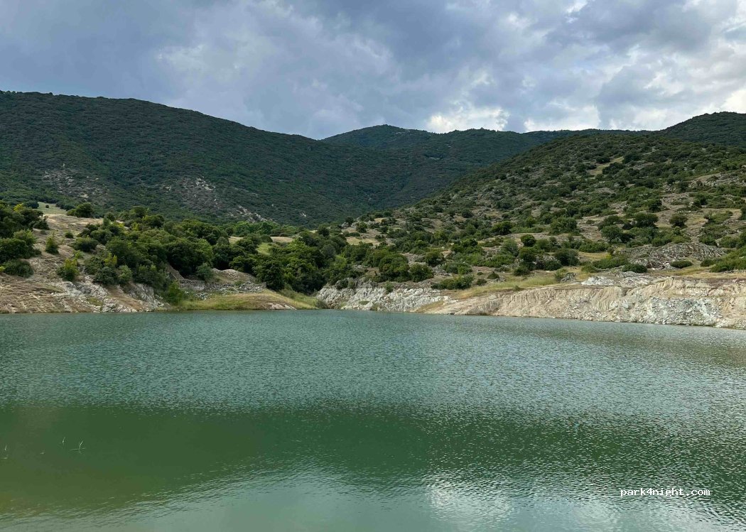 (402 00) Olimpos - Unnamed Road — foto