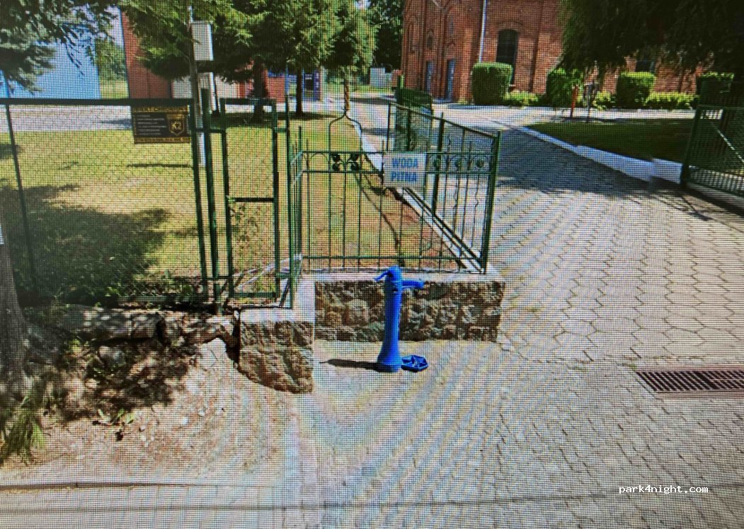 (57-300) Kłodzko - 3 Korczaka — foto