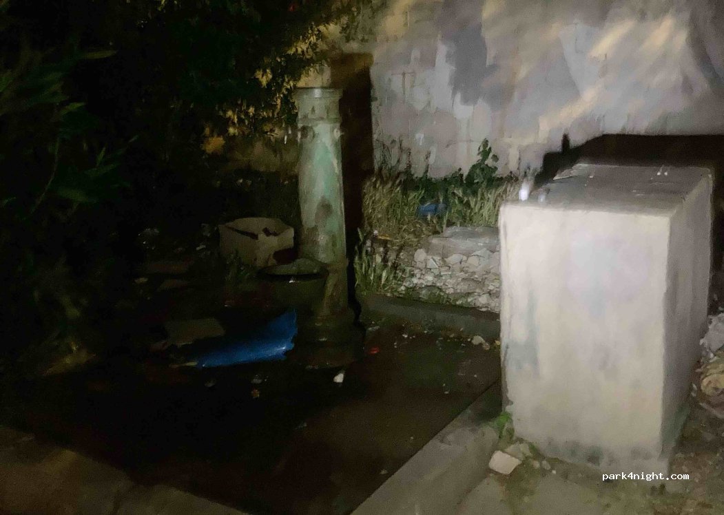 (72100) Brindisi - 37 Via delle Ricamatrici — foto