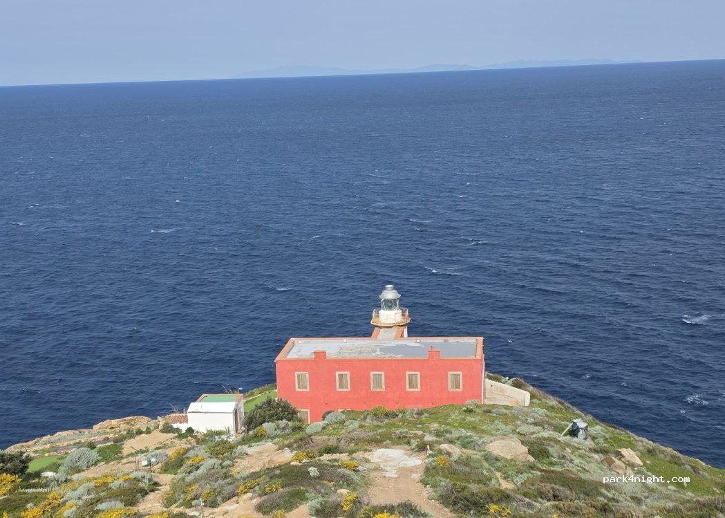 (58012) Giglio Campese - Unnamed Road — foto 3
