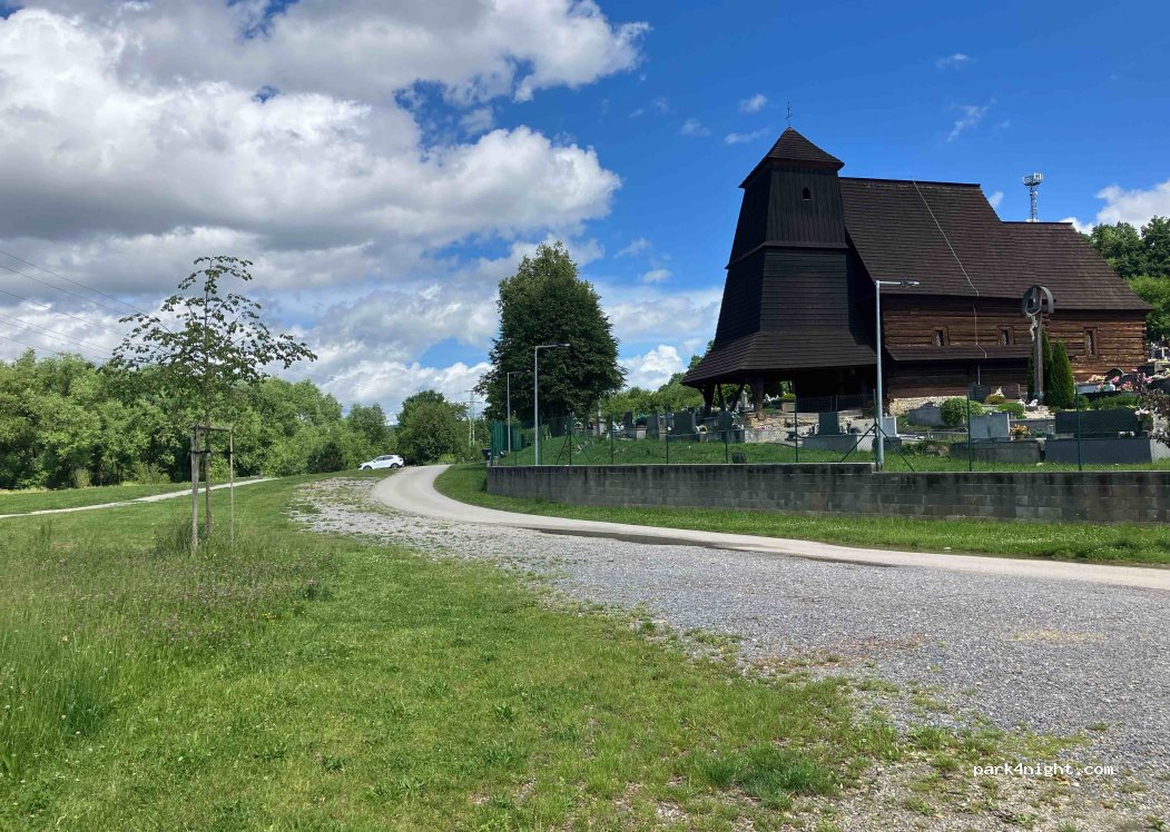 (010 01) Žilina - 1323/38 Cintorínska — foto